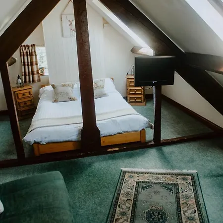 Toghill House Farm 4*